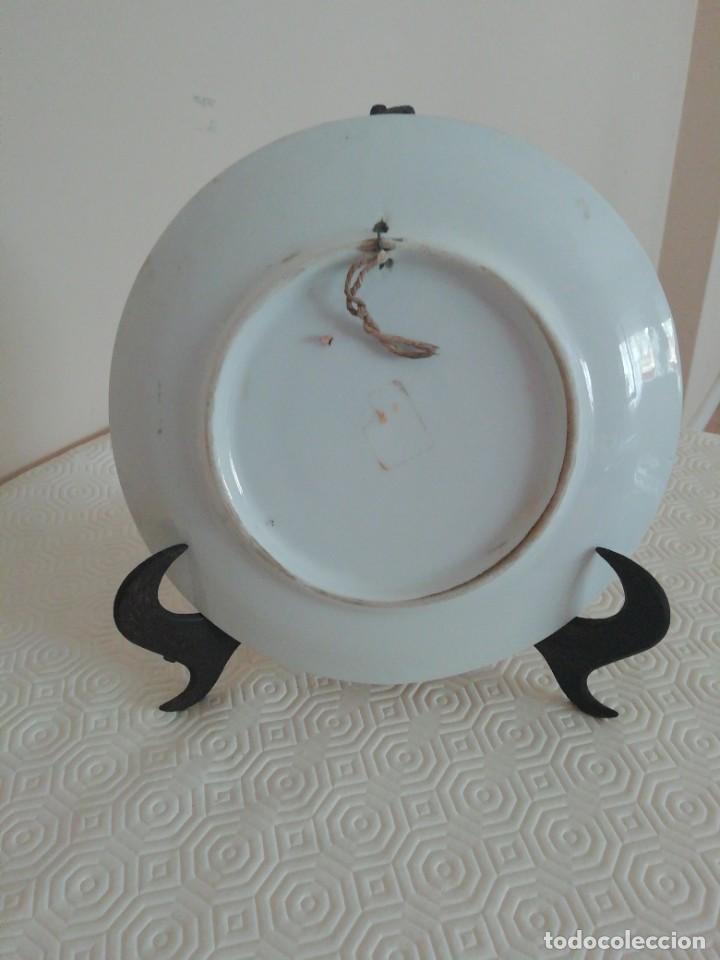 Antig&uuml;edades: Plato de cer&aacute;mica - Foto 2