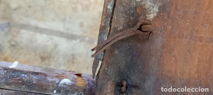 Antig&uuml;edades: Tapa arca g&oacute;tica - Foto 3