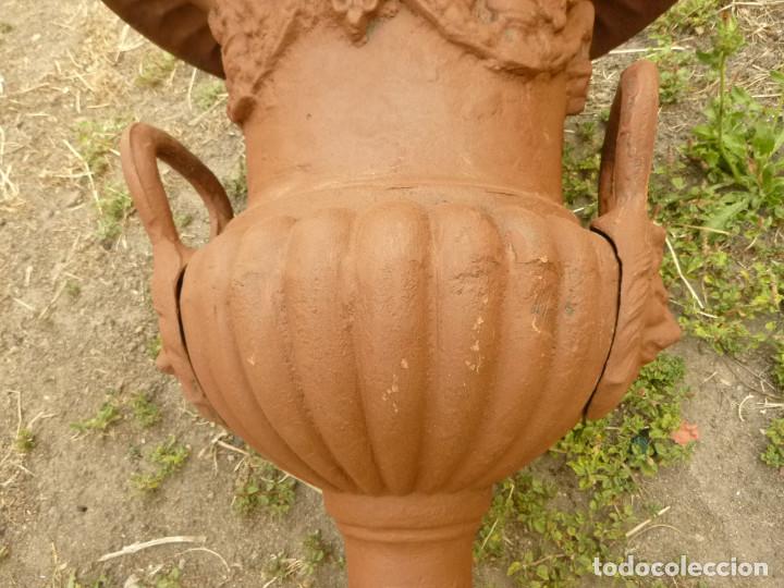 Antig&uuml;edades: GRANDES MACETEROS COPA DE FUNDICION - Foto 7