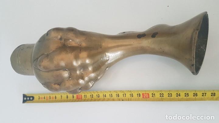 Antig&uuml;edades: GARRA Y BOLA DE BRONCE ESCALERA - Foto 2
