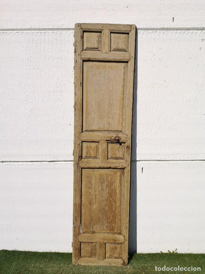 Antiquit&eacute;s: Puerta antigua de interior de una hoja