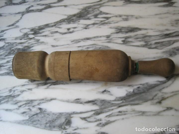 Antig&uuml;edades: ANTIGUO ENCORCHADOR DE MADERA - Foto 9