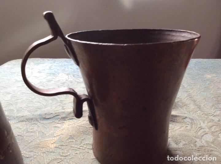 Antig&uuml;edades: Lote de dos cobres - Foto 3