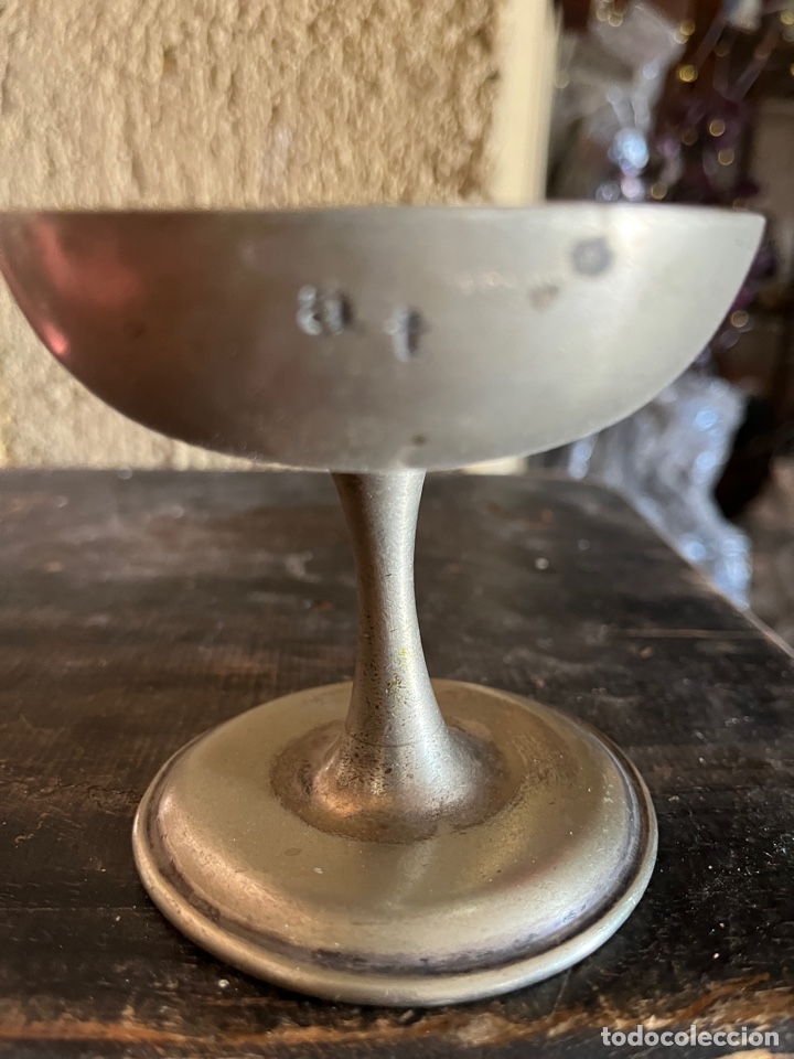 Antig&uuml;edades: Copa de alpaca con ba&ntilde;o de plata. - Foto 2