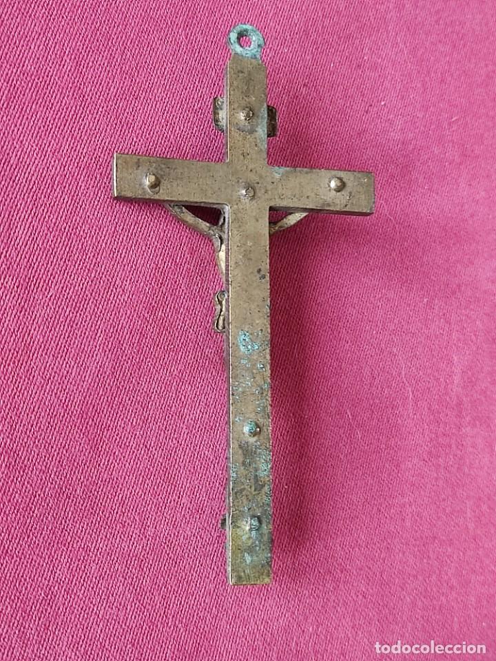 Antig&uuml;edades: ANTIGUO CRUCIFIJO DE BRONCE Y MADERA - Foto 8