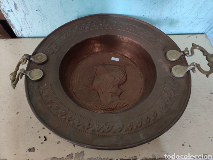 Antig&uuml;edades: Brasero repujado cobre - Foto 4