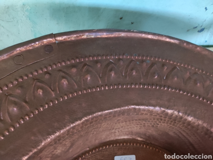 Antig&uuml;edades: Brasero repujado cobre - Foto 6