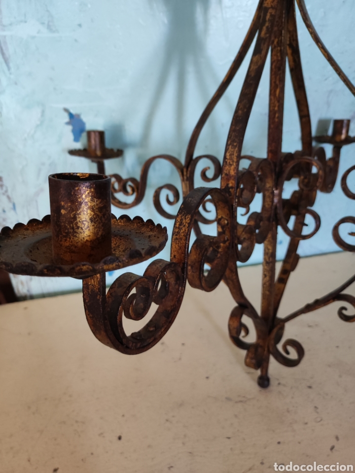 Antig&uuml;edades: Lampara de hierro decorada oro - Foto 3