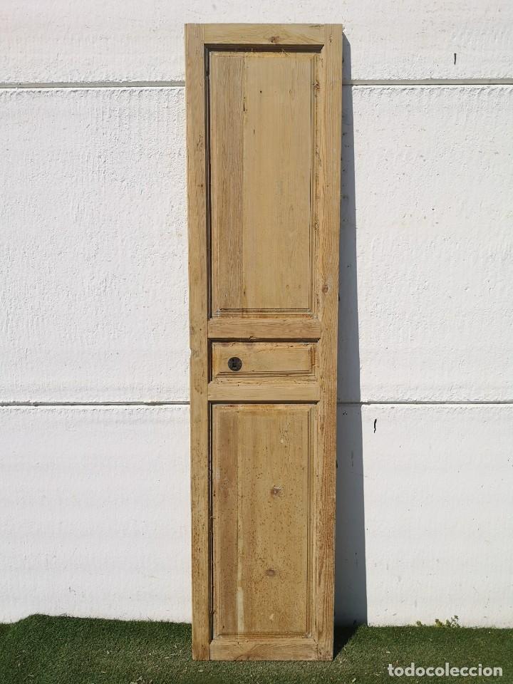 Antig&uuml;edades: Puerta antigua de interior de una hoja