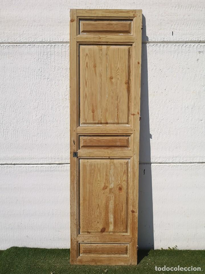 Antig&uuml;edades: Puerta antigua de interior de una hoja