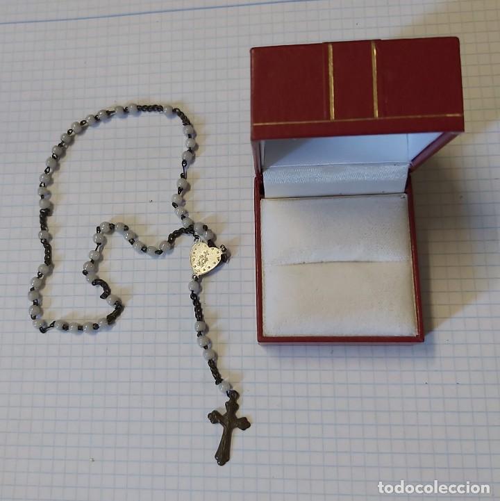 Antig&uuml;edades: Cajita con rosario - Foto 1