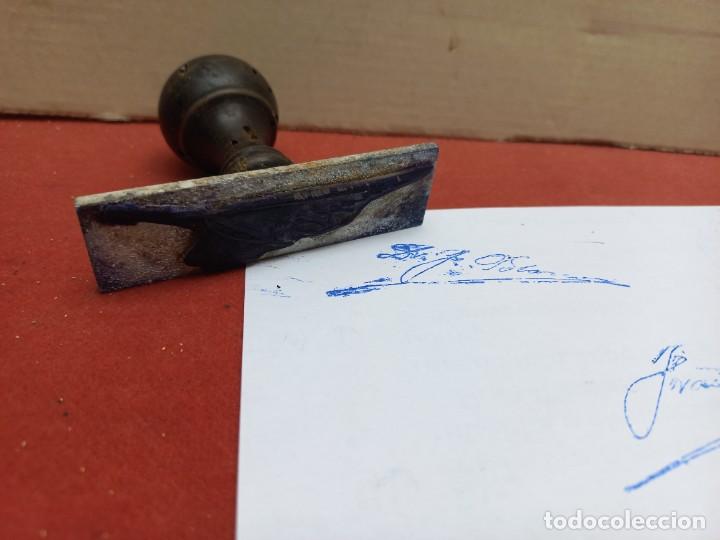 Antig&uuml;edades: 2 tampones madera de firmas - Foto 7