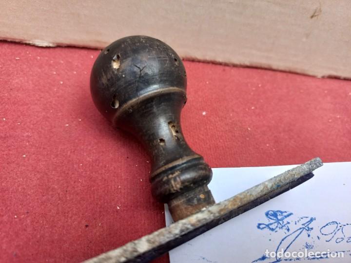 Antig&uuml;edades: 2 tampones madera de firmas - Foto 8
