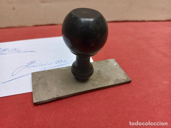 Antig&uuml;edades: 2 tampones madera de firmas - Foto 13