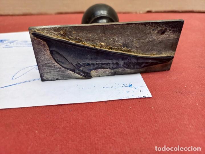 Antig&uuml;edades: 2 tampones madera de firmas - Foto 14