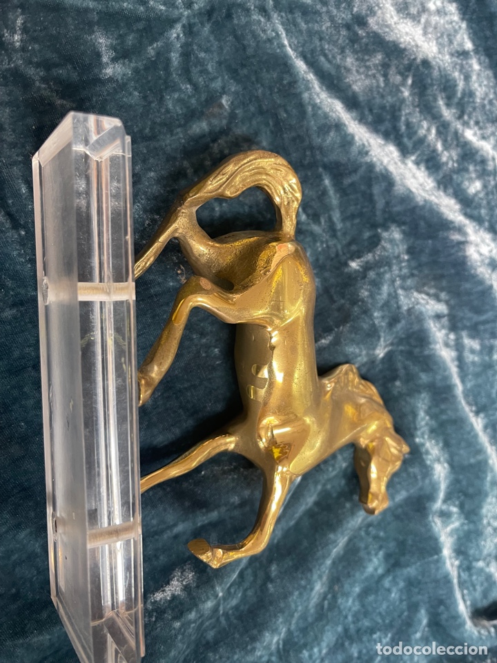 Antig&uuml;edades: figura de caballo bronce - Foto 2