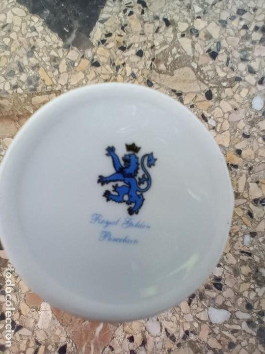 Antig&uuml;edades: Lechera de porcelana - Foto 2