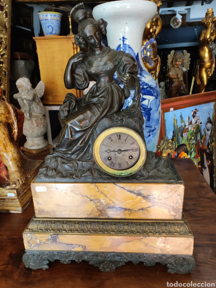Antig&uuml;edades: Reloj sobremesa - Foto 1