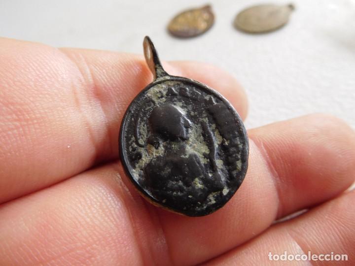 Antig&uuml;edades: Medalla de bronce a identificar siglo XVIII - Foto 3