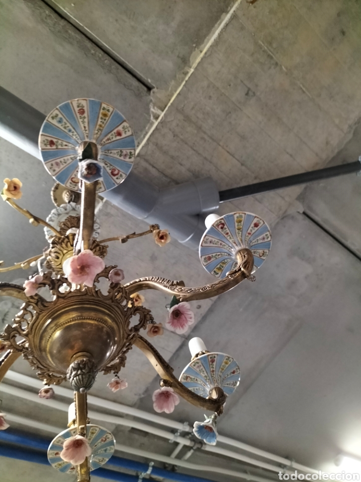 Antig&uuml;edades: L&agrave;mpara de porcelanas - Foto 3