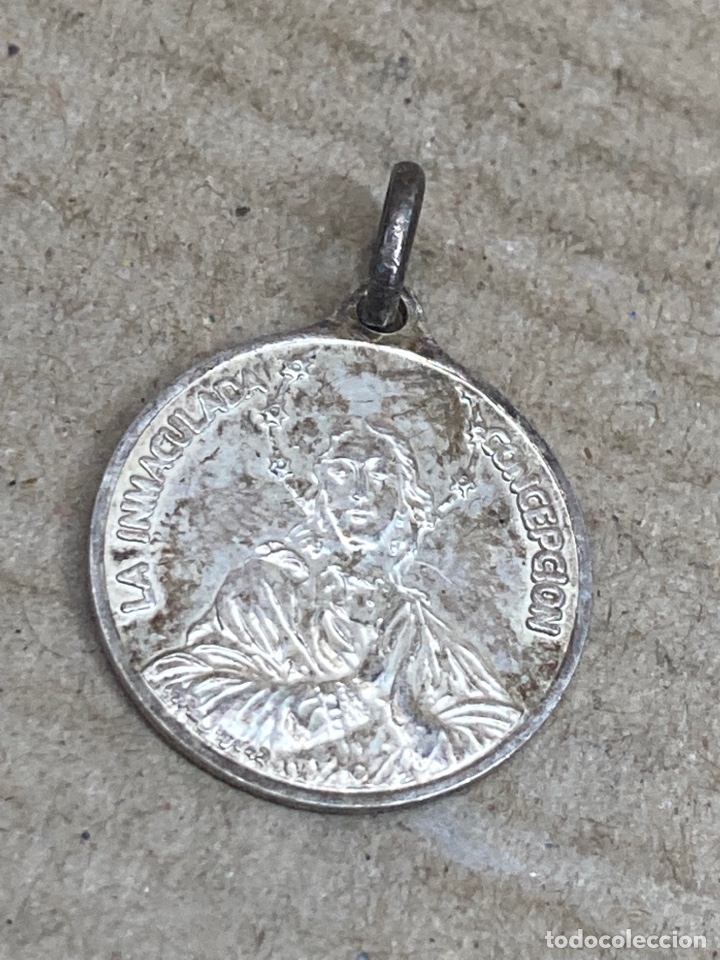 Antig&uuml;edades: Medalla de plata religiosa - Foto 1