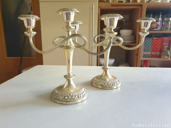 Antig&uuml;edades: Pareja de candelabros - Foto 1