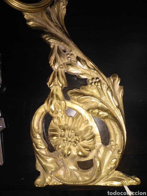 Antig&uuml;edades: Pareja de apliques de pared en bronce - Foto 5