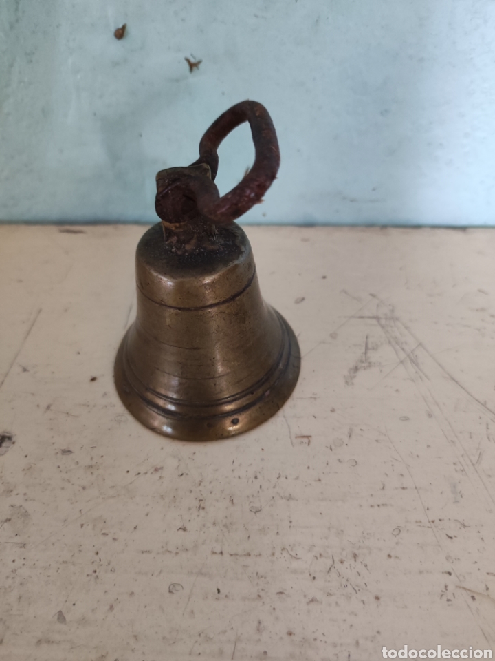 Antig&uuml;edades: Campanilla peque&ntilde;a - Foto 2