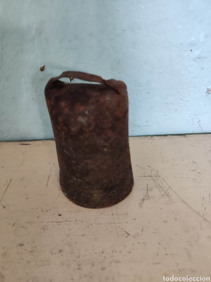 Antig&uuml;edades: Cencerro peque&ntilde;o - Foto 2