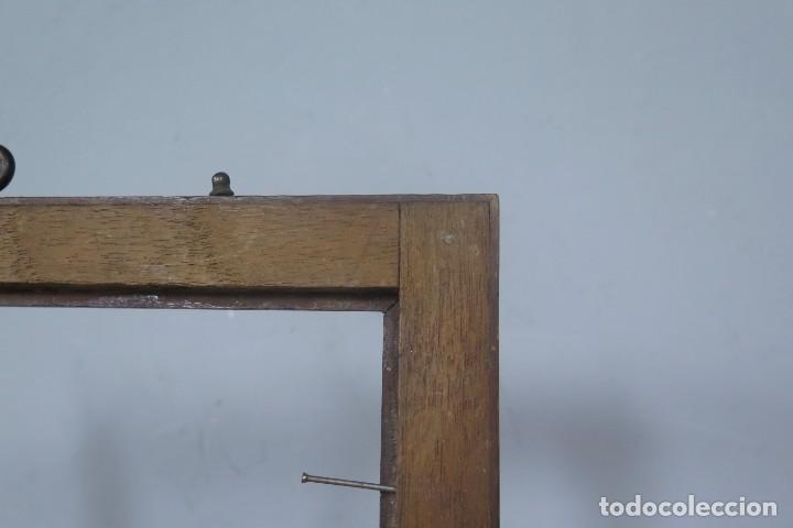 Antig&uuml;edades: MARCO DE MADERA NOBLE. HACIA 1850 - Foto 3