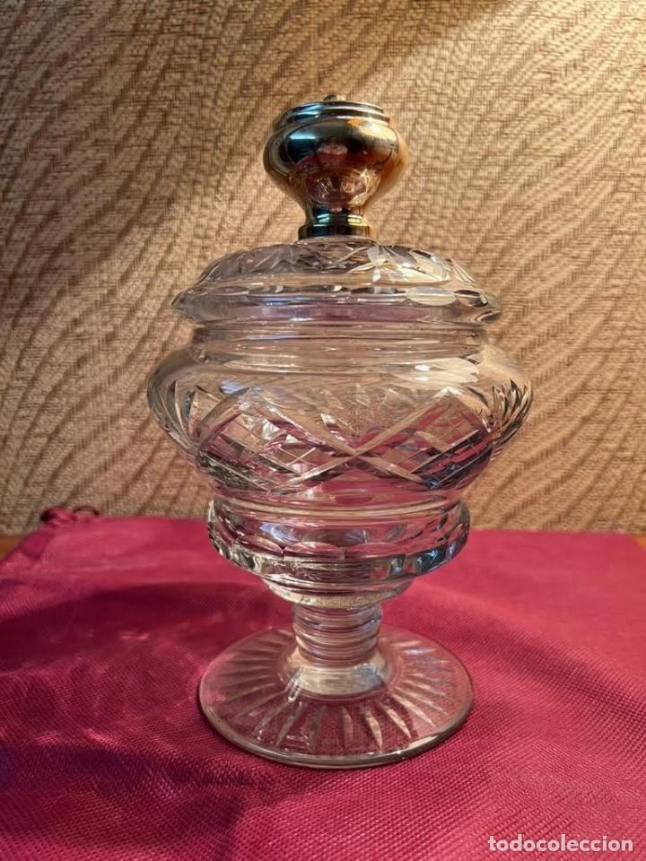 Antig&uuml;edades: Bombonera cristal tallado y plata - Foto 1
