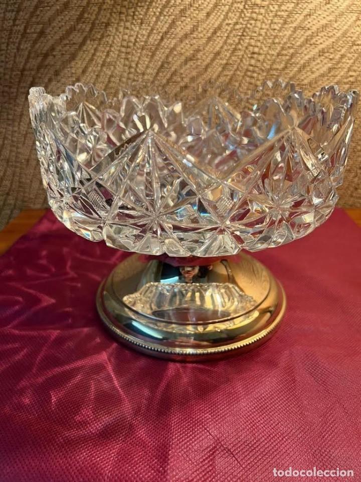 Antig&uuml;edades: Jarron cristal tallado y pie de plata - Foto 1