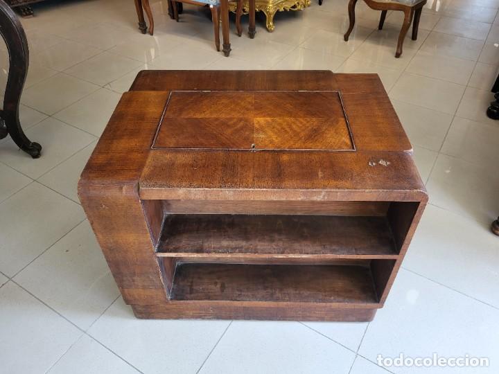 Antig&uuml;edades: Mesa de centro expositora Art Dec&oacute; - Foto 2
