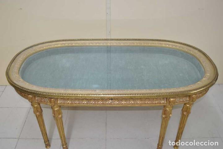 Antig&uuml;edades: MESA DE CENTRO ESTILO LUIS XVI PAN DE ORO - Foto 3