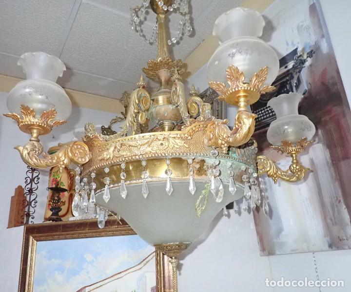 Antig&uuml;edades: Gran l&aacute;mpara en bronce - Foto 3