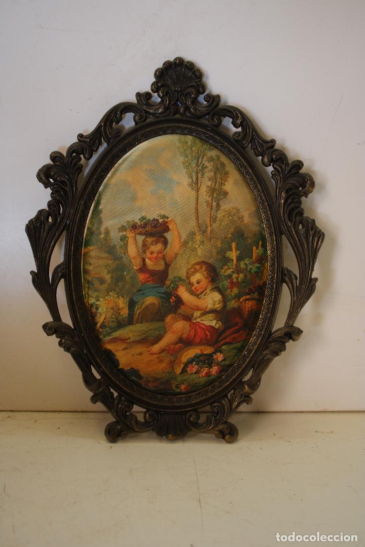 Oggetti Antichi: cuadro oval de seda con marco de calamina