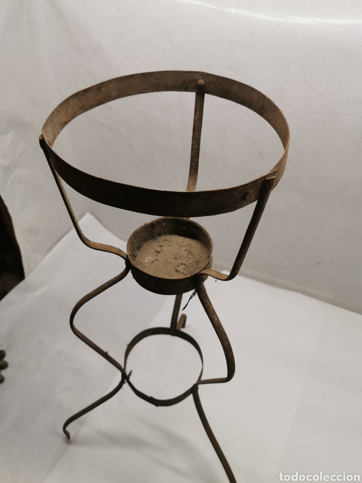 Antig&uuml;edades: Macetero hierro - Foto 2