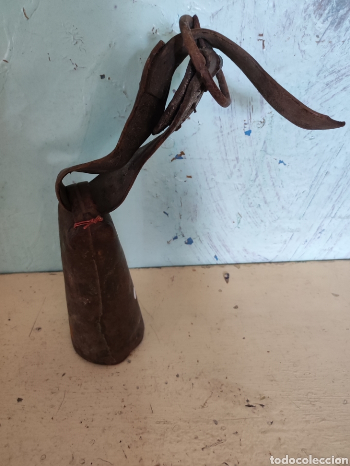 Antig&uuml;edades: Cencerro - Foto 2