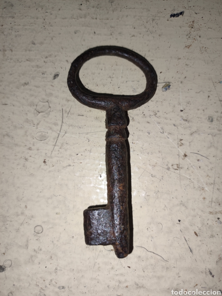 Antig&uuml;edades: Llave forja - Foto 2
