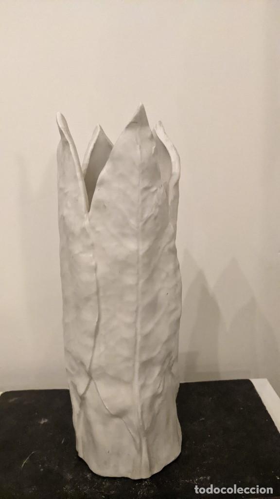 Antig&uuml;edades: JARR&Oacute;N PORCELANA BISKUIT - Foto 1