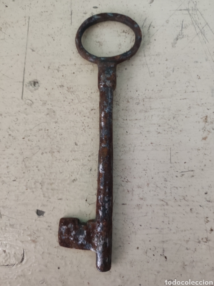 Antig&uuml;edades: Llave - Foto 2