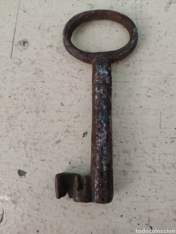 Antig&uuml;edades: Llave - Foto 2