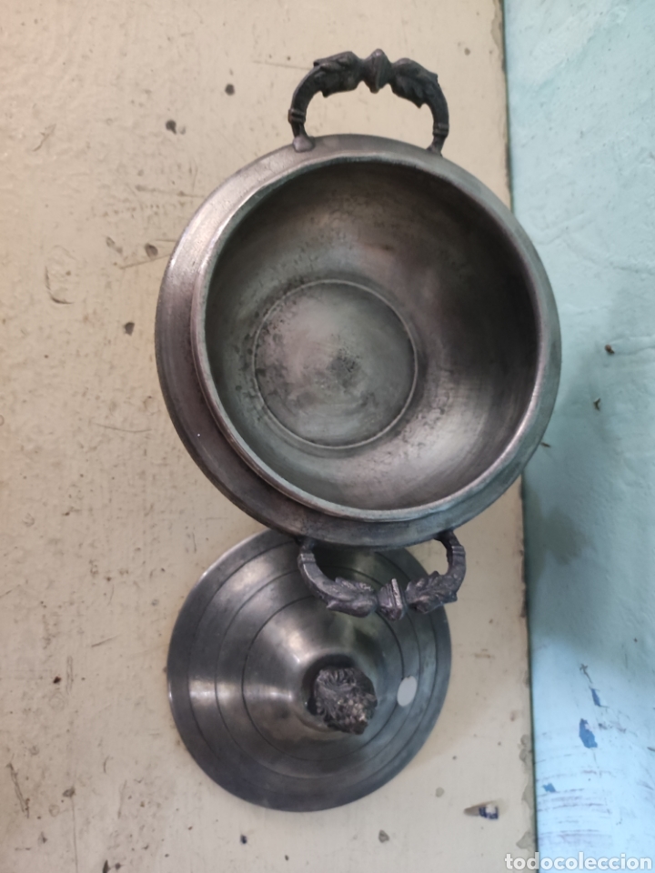 Antig&uuml;edades: Recipiente de esta&ntilde;o - Foto 4