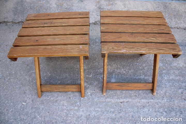 Antig&uuml;edades: 2 mesas/taburetes plegables de madera de pino - Foto 4