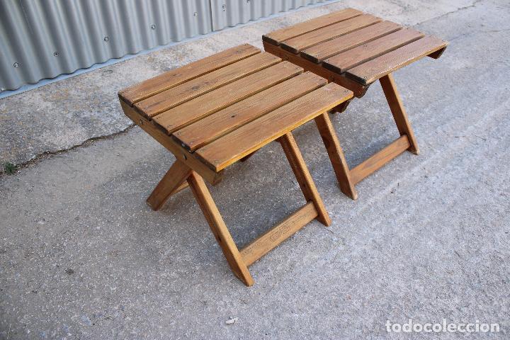 Antig&uuml;edades: 2 mesas/taburetes plegables de madera de pino - Foto 5