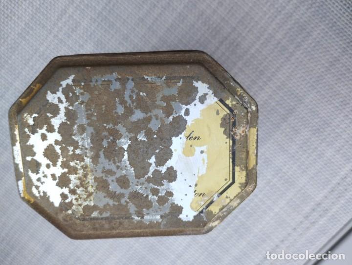 Antig&uuml;edades: caja de te Lipton exagonal, dise&ntilde;o original - Foto 2