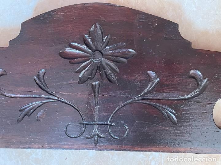Antig&uuml;edades: Gran copete madera antiguo - Foto 2