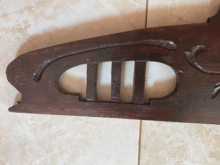 Antig&uuml;edades: Gran copete madera antiguo - Foto 3