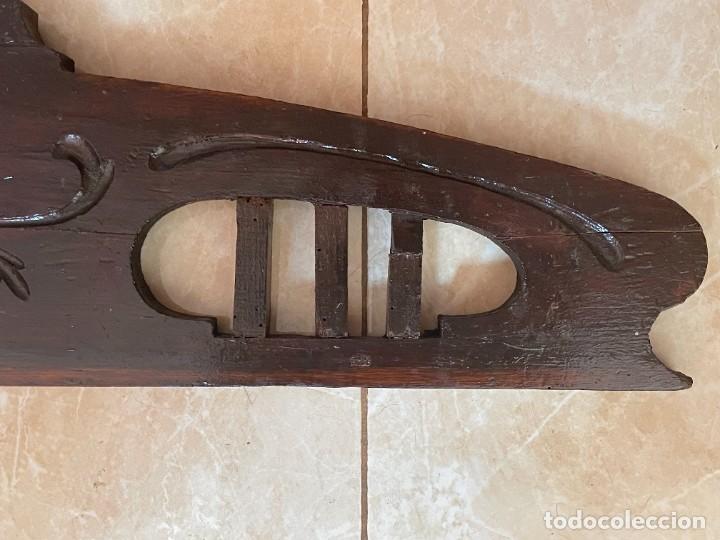 Antig&uuml;edades: Gran copete madera antiguo - Foto 4