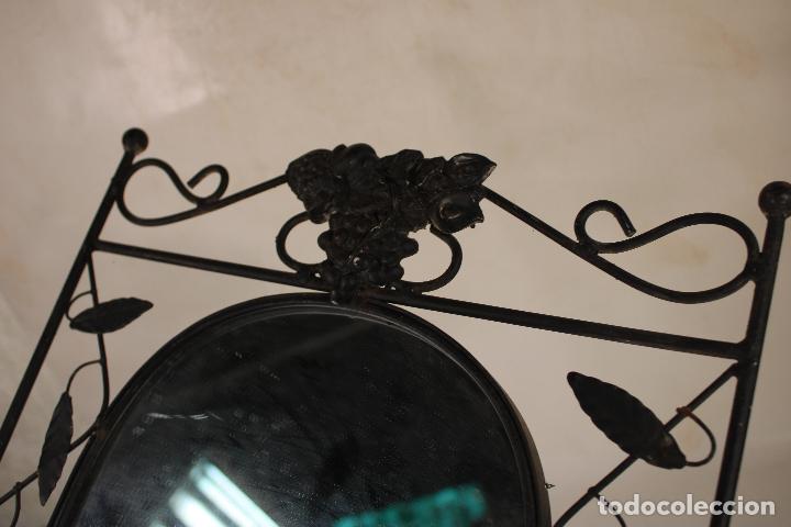 Antig&uuml;edades: ESPEJO DE FORJA - Foto 2